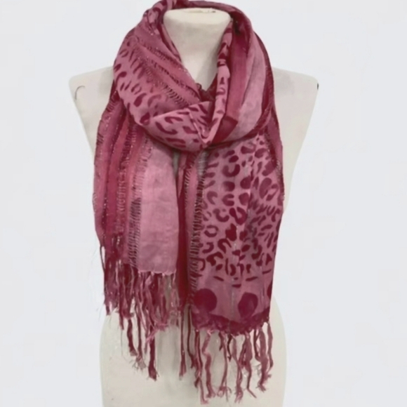 Beautiful Thin Ruby Scarf - Picture 1 of 3